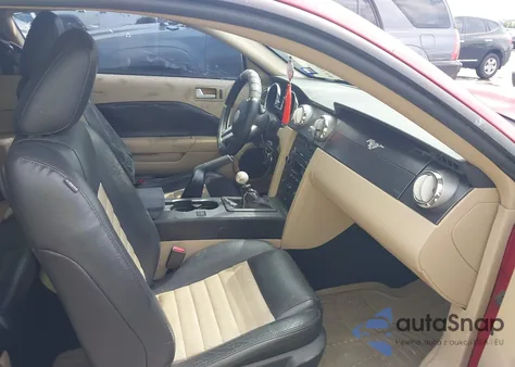 2008 Ford Mustang Gt Premium из США, поврежденный, VIN 1ZVHT82H085160483